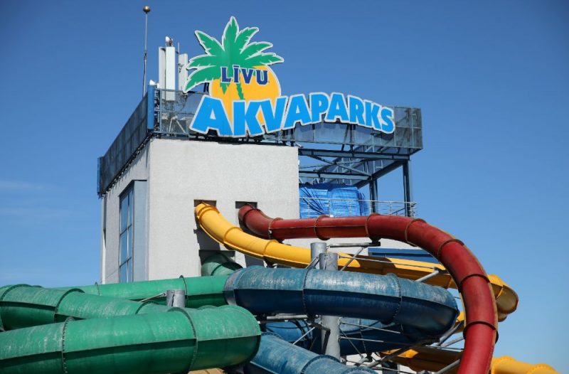 
Ātrgaitas nobrauciena komplekss "Līvu akvaparkā".
