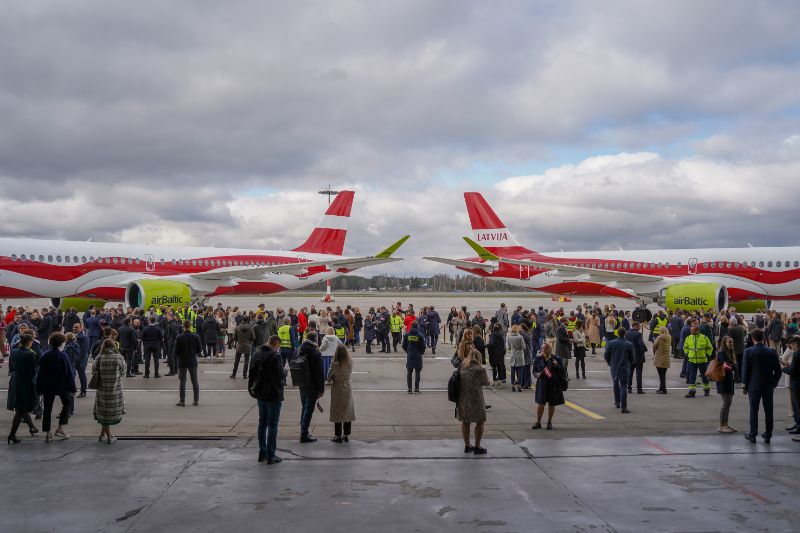 
“airBaltic” prezentējusi 40. “Airbus A220-300” lidmašīnu
