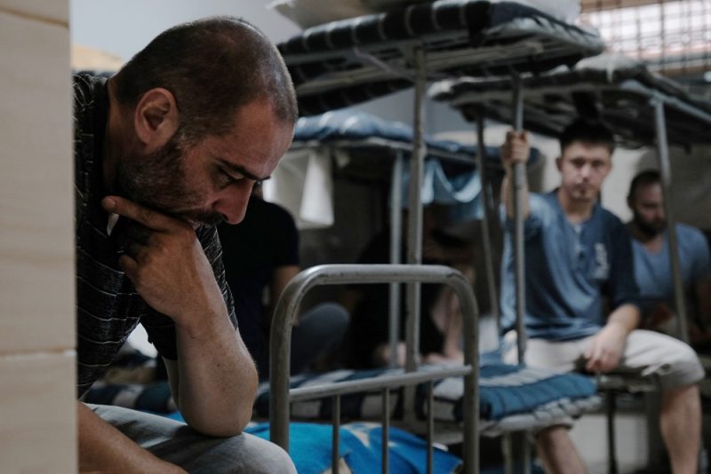 
Krievu karagūstekņi Ukrainā.
