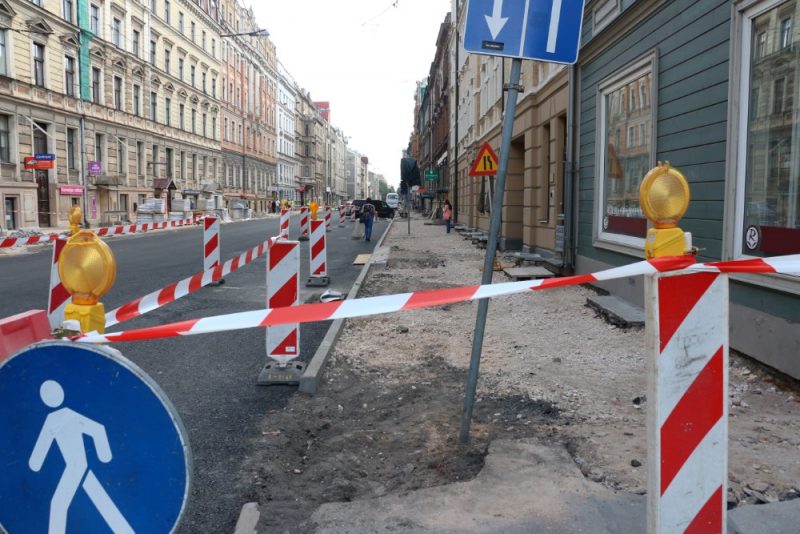 
Ilustratīvs foto. Ielu remontdarbi Rīgā.
