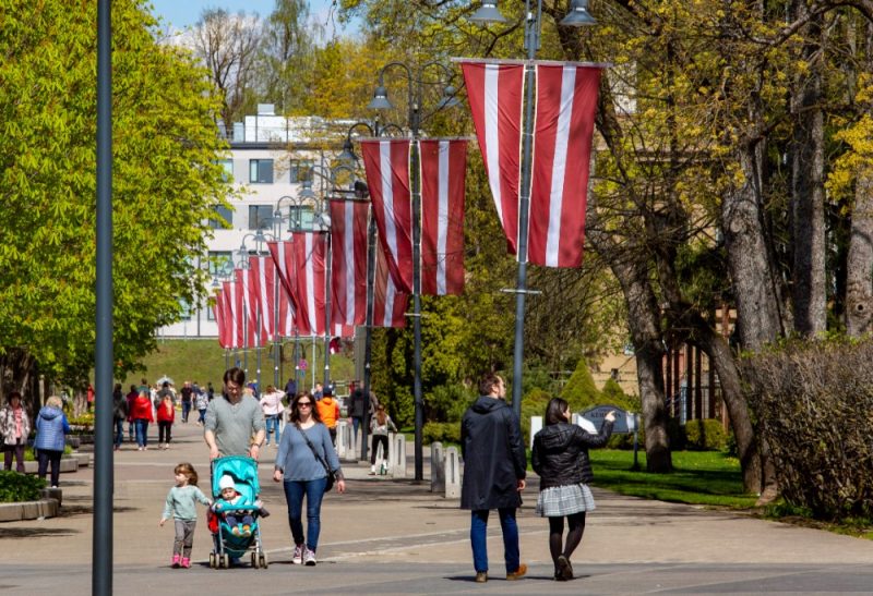 
Brīvības iela Ogrē Latvijas Republikas Neatkarības deklarācijas pasludināšanas dienā, 04.05.2025.
